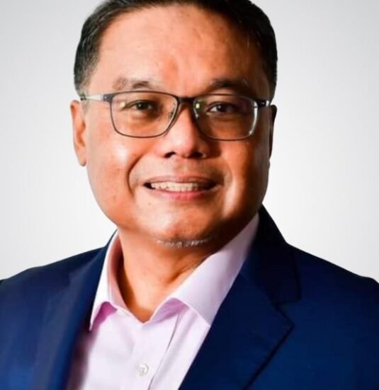 noorhimli agora title